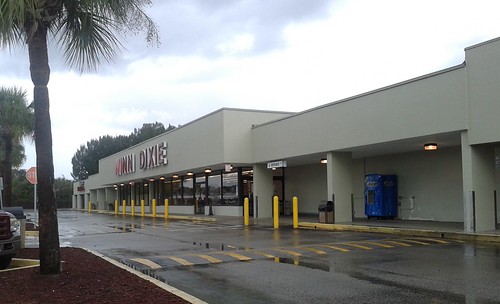 old abandoned store closed florida melbourne supermarket 80s winndixie former closing grocery westmelbourne brevardcounty