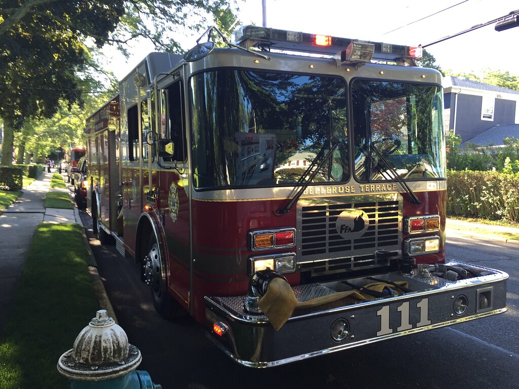 Bellerose Terrace Fire Department Engine 111 | L. J. OHagan | Flickr