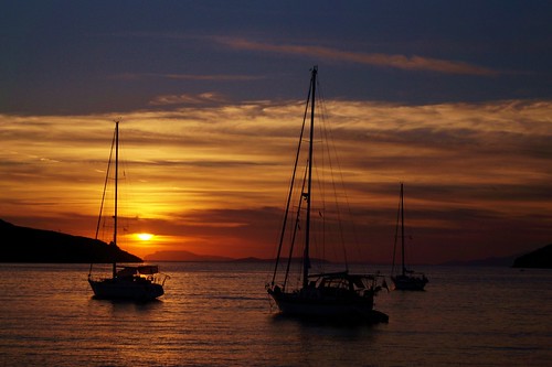 sunset sea sky mer de bay soleil boat coucher greece ciel bateau grèce cyclades amorgos baie kyklades hellada katapola flickraward flickraward5 flickrawardgallery
