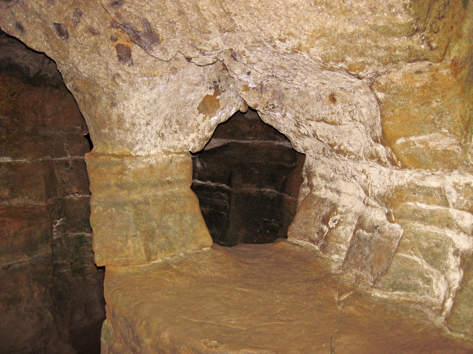 Dissolutional window (Olentangy Indian Caverns, central Ohio, USA) 1