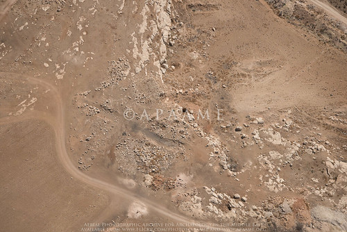 archaeology ancienthistory middleeast airphoto aerialphotography aerialarchaeology almaddbaa megaj3053