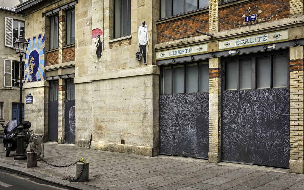 Street art on rue des Hospitalières Saint-Gervais, Paris | Flickr