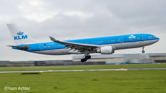 PH-AOA a330-200 KLM landing at Amsterdam in well very predictable weather for Amsterdam. 7.9.15