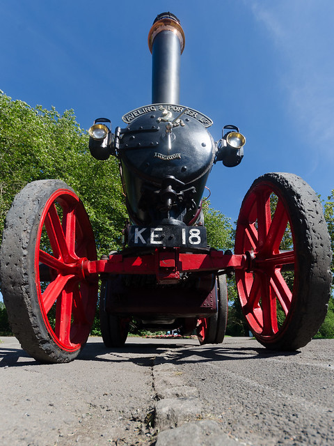 Aveling & Porter steam tractor