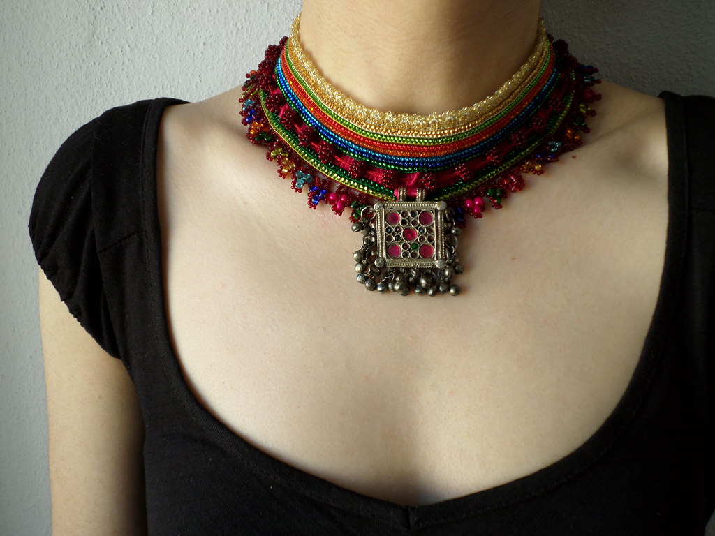 statement necklace - beaded choker necklace with golden ye… | Flickr