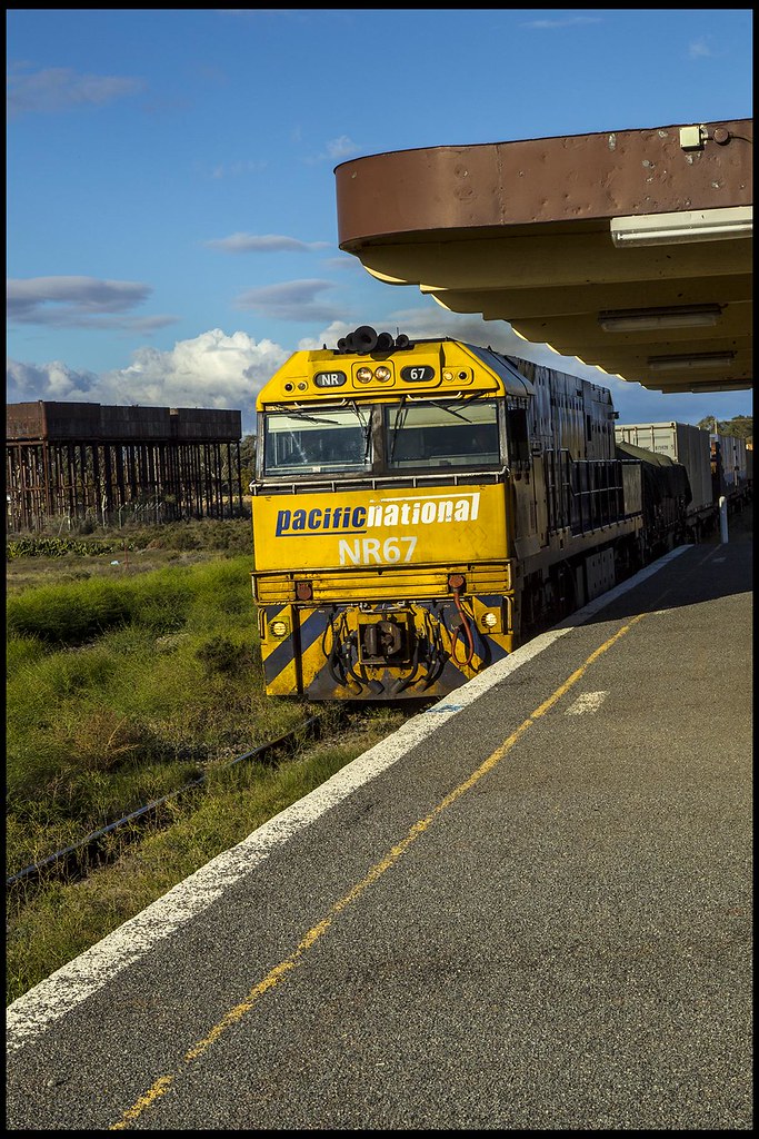 Freight train passing through Menindee-1=