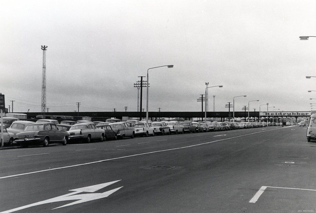 Cars parked along Cumberland Street 1972