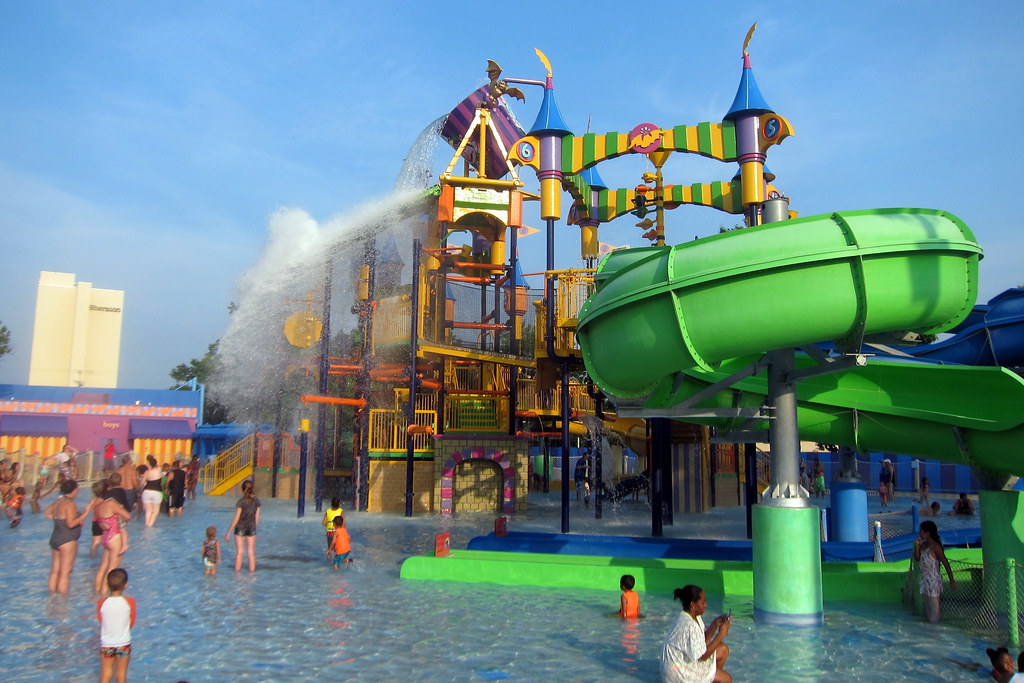 Sesame Place The Count's Splash Castle The Count’s Splash… Flickr