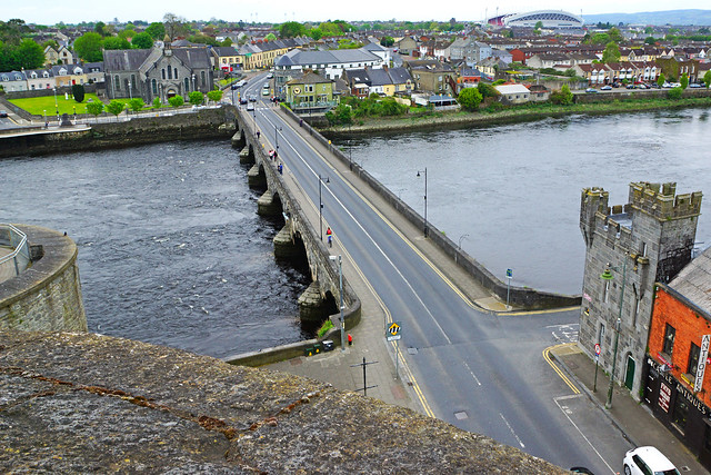 Thomond Bridge from the Castle, Limerick