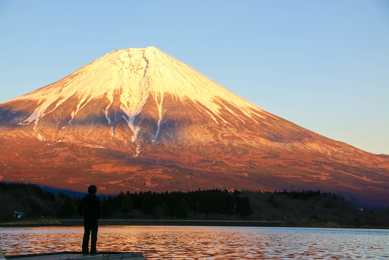 田貫湖から赤富士