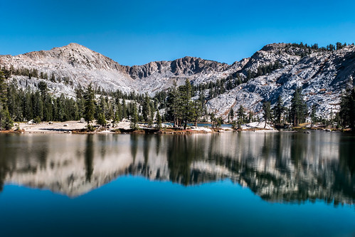 california park usa lake reflection lakes hike chain national yosemite