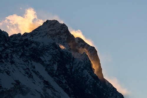 nepal cloud mountain snow sunrise peak ke np lhotse khumjung gokyo 2015 gokyori easternregion