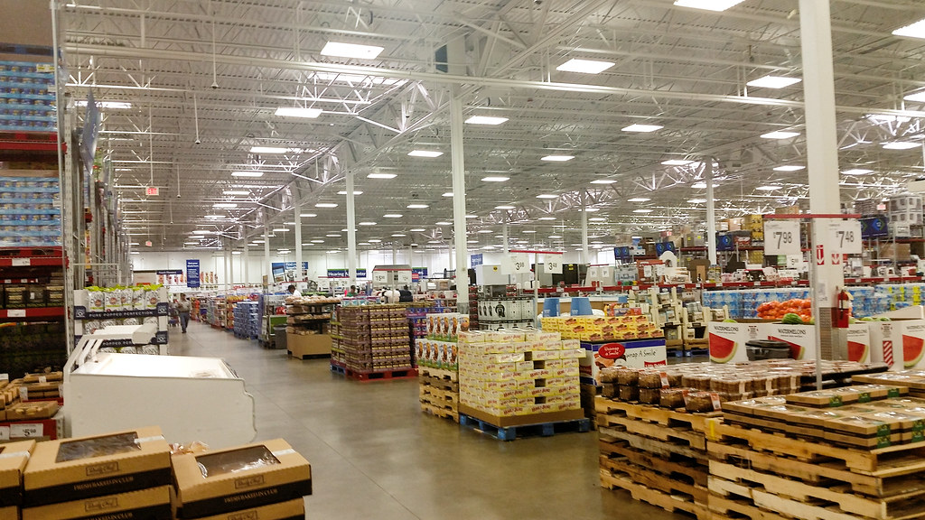 Sam's Club Interior | This Sam's Club store appears to have … | Flickr