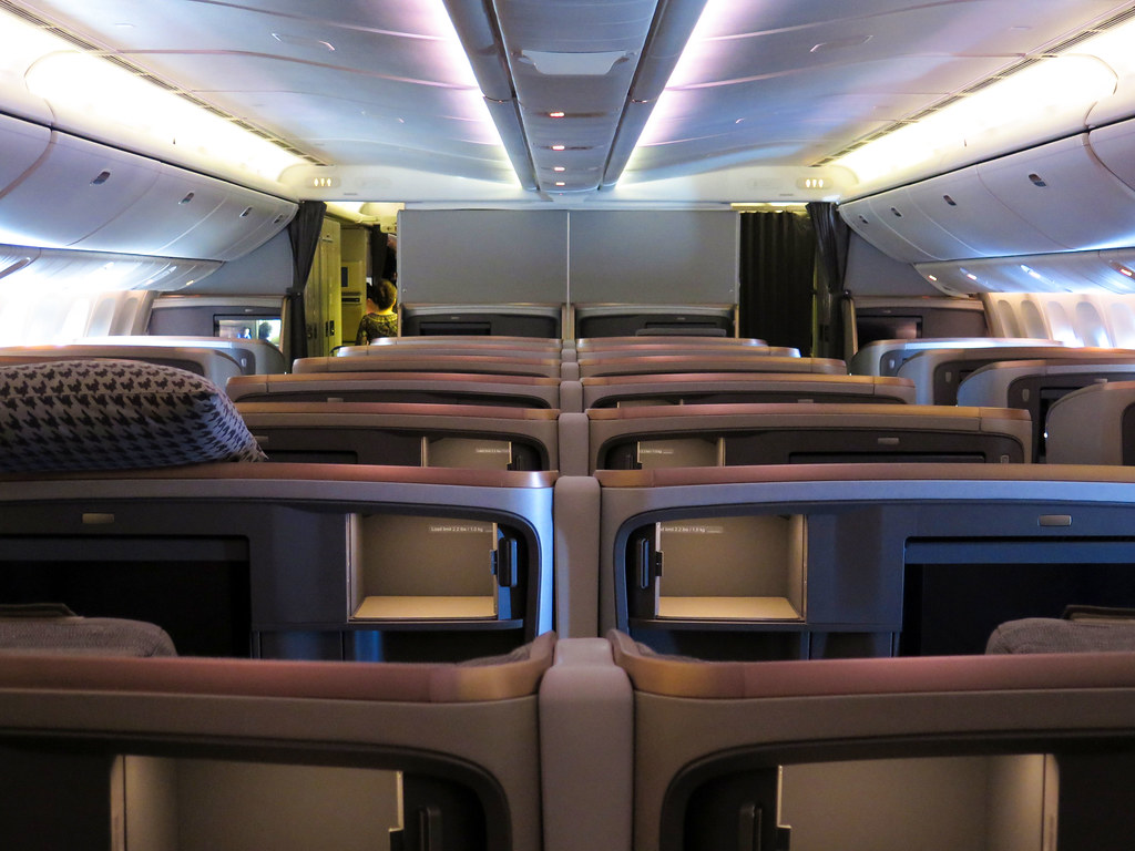 Singapore Airlines B777-300ER Business Class | Kevin Ong | Flickr