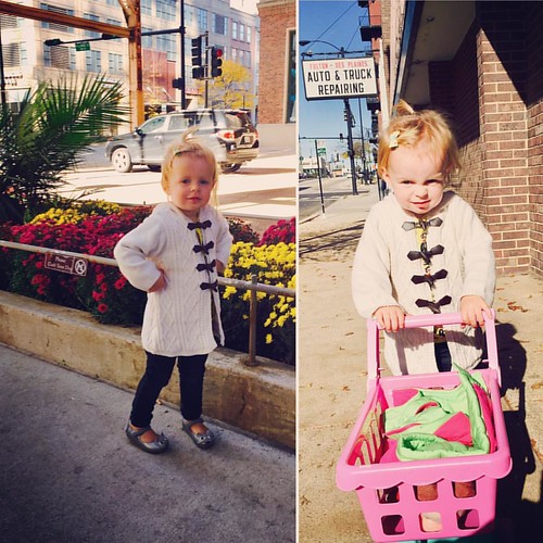 Enjoying a beautiful day in the city. #rarenovemberweather #citygirl ##chicago #chicagogirl #kidsofinstagram #toddlerfashion #kids #ilovethehandonthehip 😍#posing #littlemodel #lovethehashtags | by Citygrl312