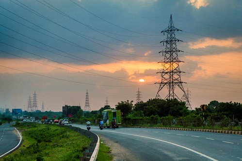 Sunset by KUSHAL3144,