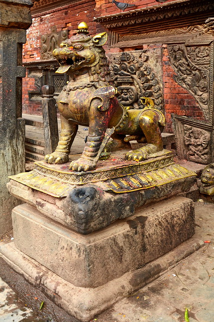Nepal - Bhaktapur - Bhairabnath Temple - Lion - 5
