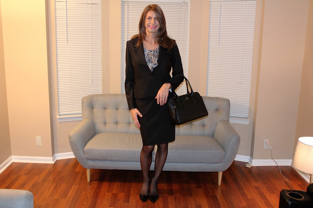 Off to work | Ann Taylor suit and leopard print blouse | Jessica Taylor ...