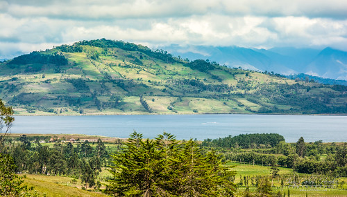 america southamerica aquaticformation landscape peru lake chachapoyas lago paisaje perú pomacochas amazonas pe