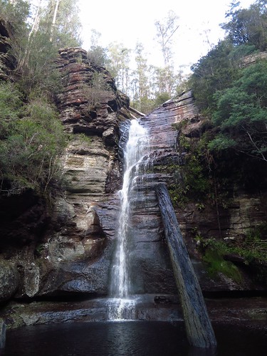 cliff rock river waterfall tasmania snugtiers snugfalls snugriver snugfallstrack snugfallsstaterecreationarea