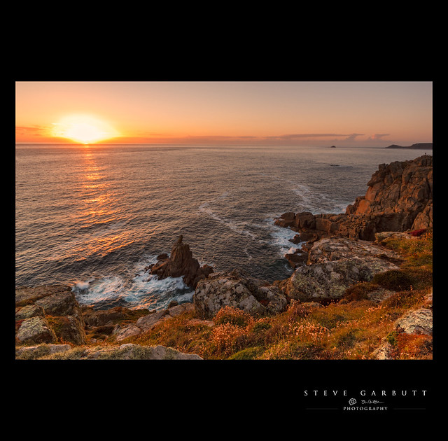 Setting sun at Lands End