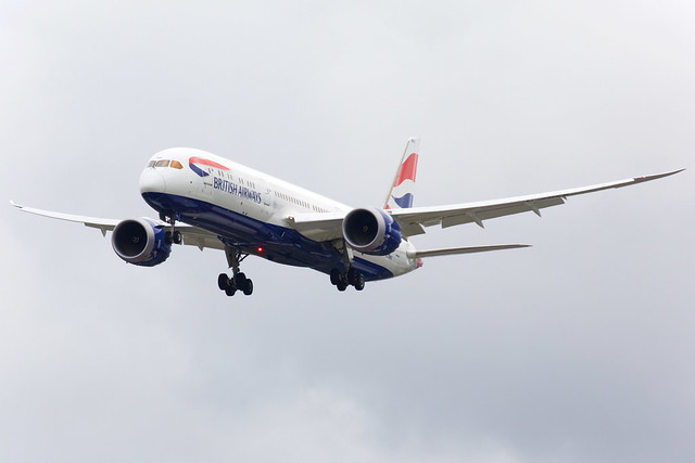 British Airways Boeing 787-9 (G-ZBKE)