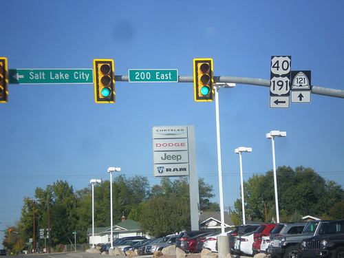 biggreensign overhead shield intersection sign utah roosevelt us191 us40 ut121