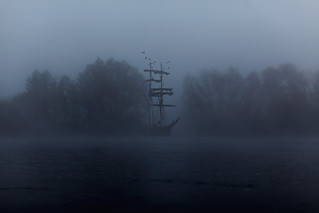 foggy day at pirate bay | by ichmachfilm
