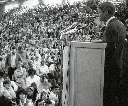 In honor of election season, #TBT to when Robert Kennedy visited Valparaiso University on his campaign trail.