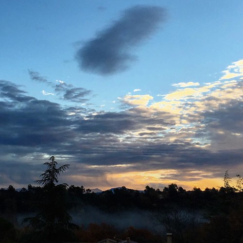 #Sunrise. by Olivier Roux, instagramapp square squareformat iphoneography uploaded:by=instagram