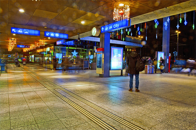 City lights, Bern Main Station. January 6, 2014. No. 3387 .