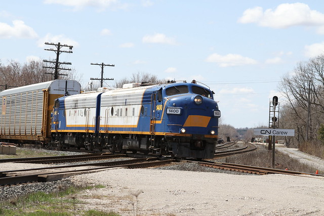 Ontario Southland's pair of Ex- Rail Link FP9A's pass over the CN double track at 