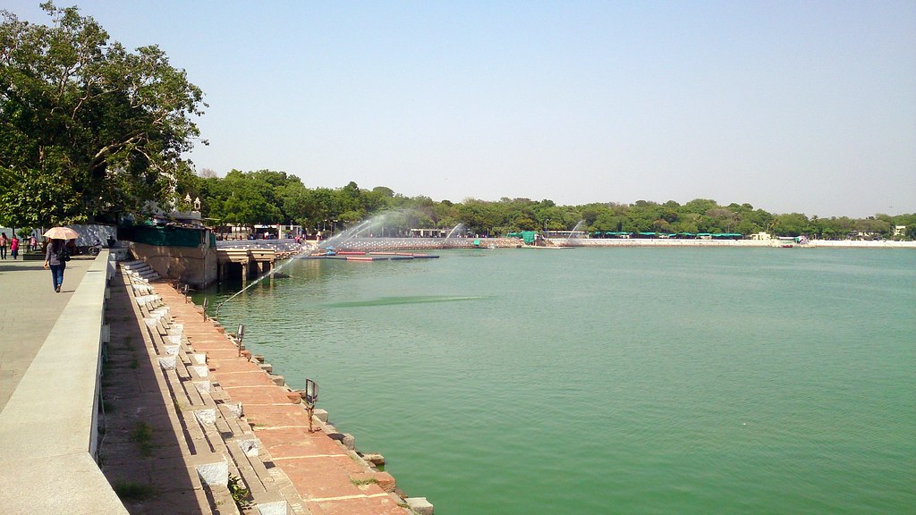 Kankaria Lake, Ahmedabad | Kankaria Lake is the biggest lake… | Flickr