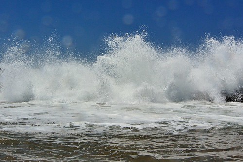 california beach water sand rocks waves bokeh pacificocean venicebeach crashing breakwater breakingwaves wetlens santamonicabay waterpictorial joelach