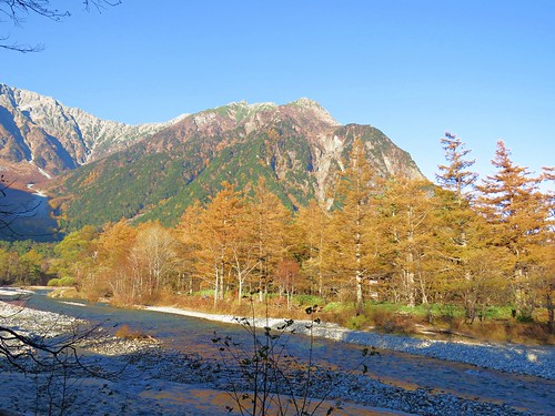 上高地 河童橋 nature landscape mountain tree river reflection sky autum fall japan japanese