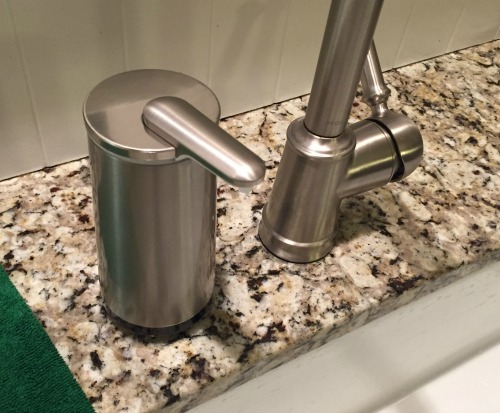 automatic foaming hand soap dispenser