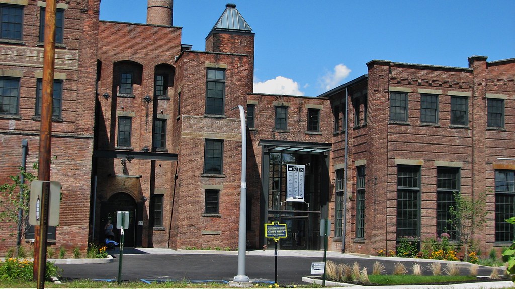 THE NEW US LACE CURTAIN MILLS IN AUG 2015 | Recently renovat… | Flickr