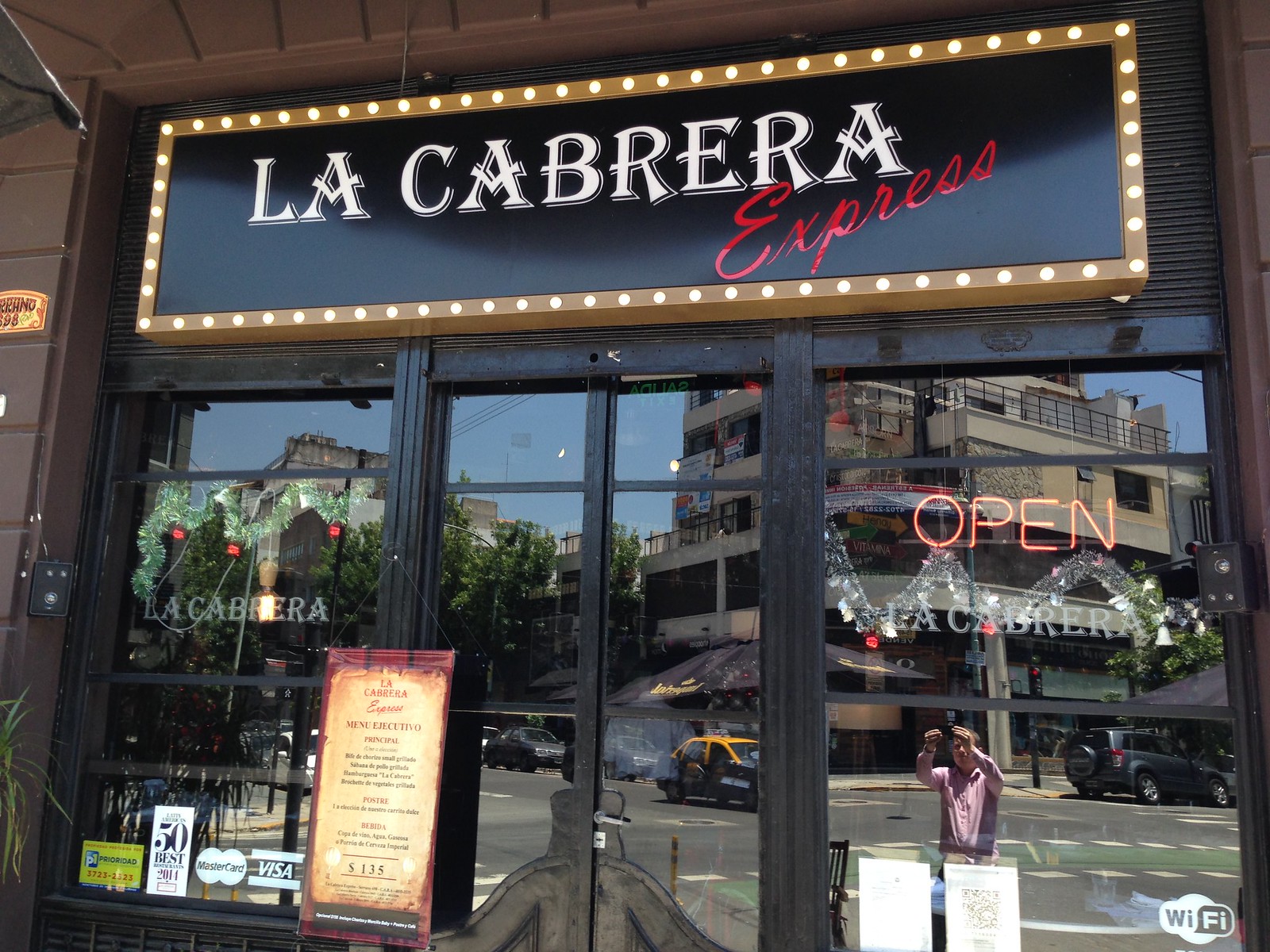 Steak restaurant La Cabrera Express (Buenos Aires, Argentina)