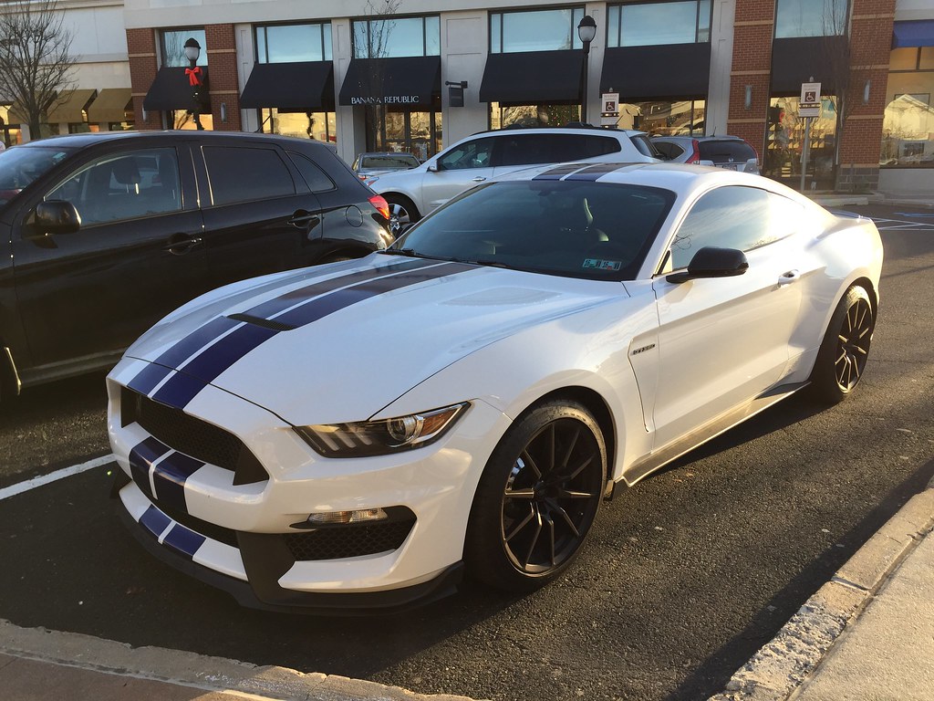 Image of Ford Mustang Shelby GT350