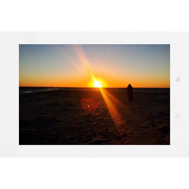 photo of sunrise down at the beach at rooto got me dreaming of gold, lotsa sand and old rocks... #dreamunrealised #shouldjustdoit #sunrise #rotto #westernaustralia #whoisthatcloakedfigure #silhouette