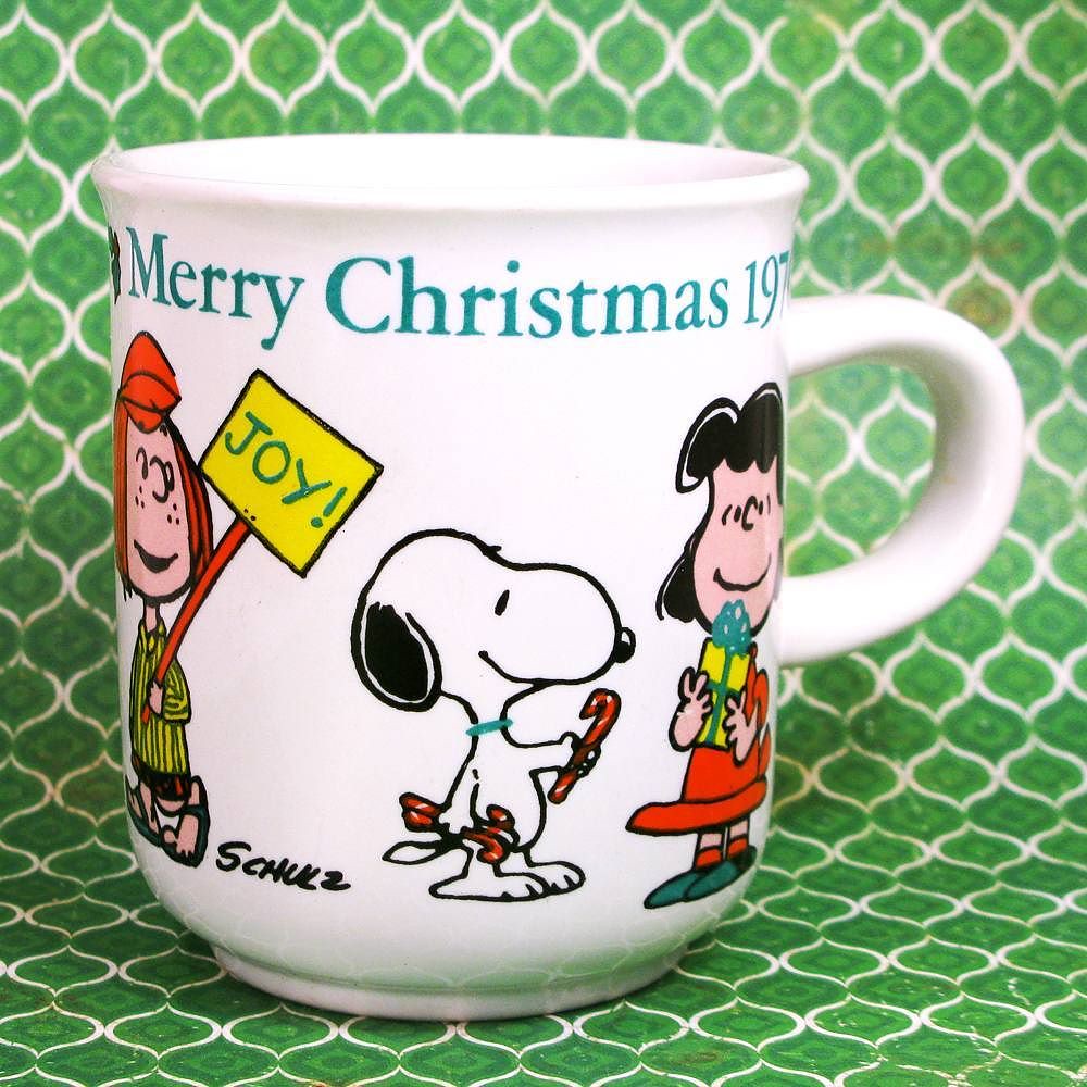 Christmas mugs on sale! #snoopy #peanuts #sale #collectpeanuts #mugs #steins #Christmas #snoopygrams #snoopyfan #ilovesnoopy #snoopylove #snoopycollection #vintagepeanuts