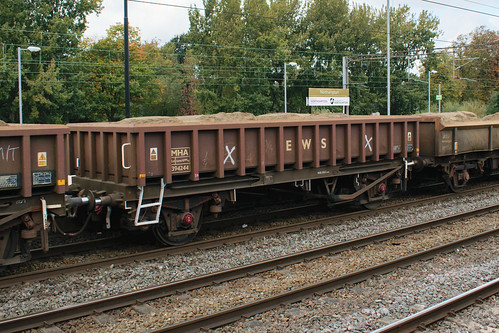 394244 Northampton 231016 | DB Cargo MHA 'Coalfish' open bal… | Flickr