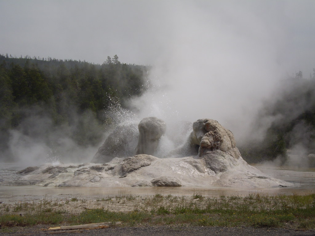 Grotto Geyser again | OLYMPUS DIGITAL CAMERA | Pfuetzi | Flickr