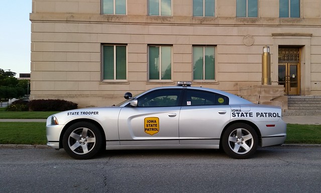 Iowa State Patrol Dodge Charger Police Car_20150803_201331c