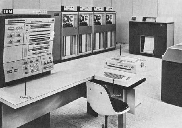 Третье поколение эвм фото. 1mb System IBM 360. IBM 360 поколение ЭВМ. ЭВМ третьего поколения: «IBM 360/370».
