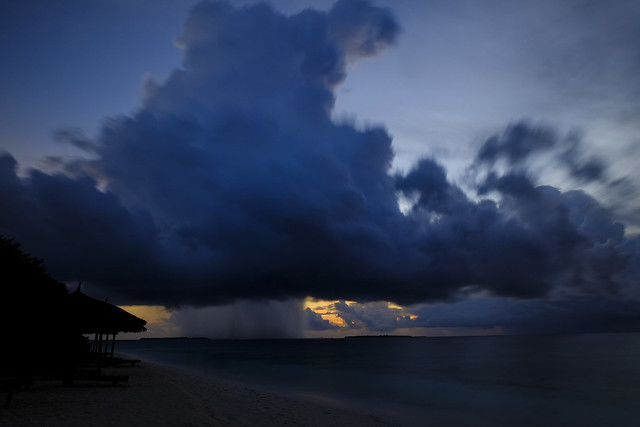 Storm, Maldives