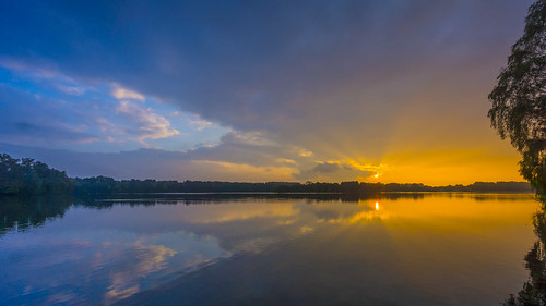 lake unterbach sunset sun reflection düsseldorf sony ilce6000 a6000 fav50 fav100 sel1018