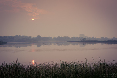 park sun lake canada reflection water evening haze nikon smoke regina saskatchewan d800 wascana