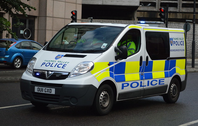 Thames Valley Police | Vauxhall Vivaro | Station Van | OU11 GXD