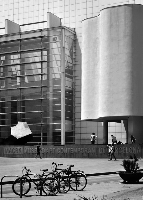 MACBA - Barcelona Museum of Contemporary Art / Richard Meier